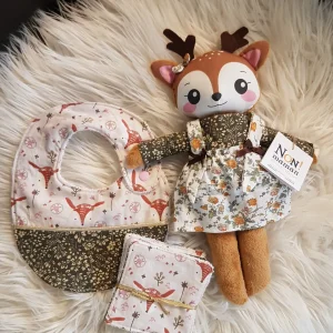 Kit naissance biche – Poupée, bavoir, lingettes