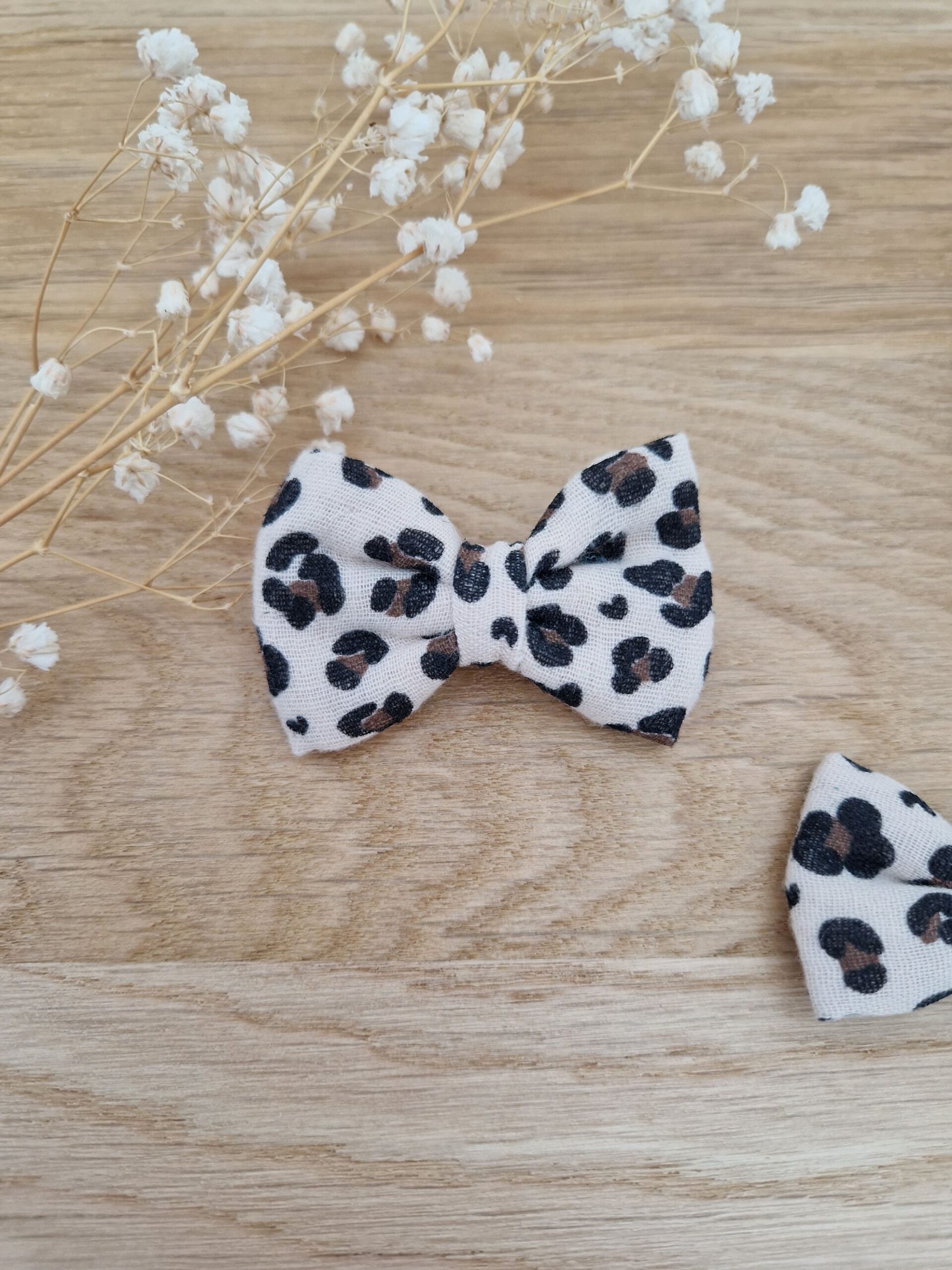 Barrette noeud graou