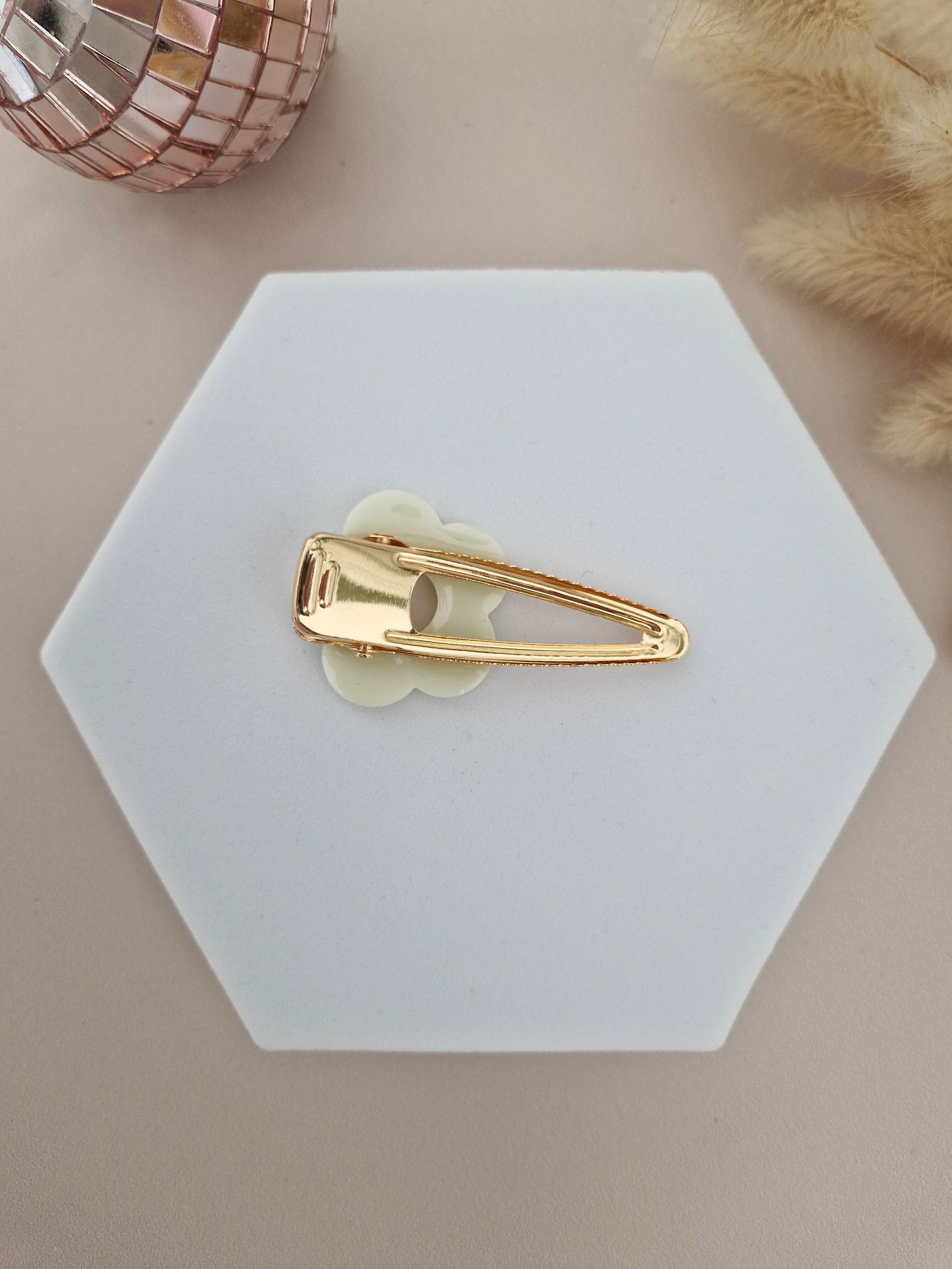 Barrette Marguerite fleur – Image 3