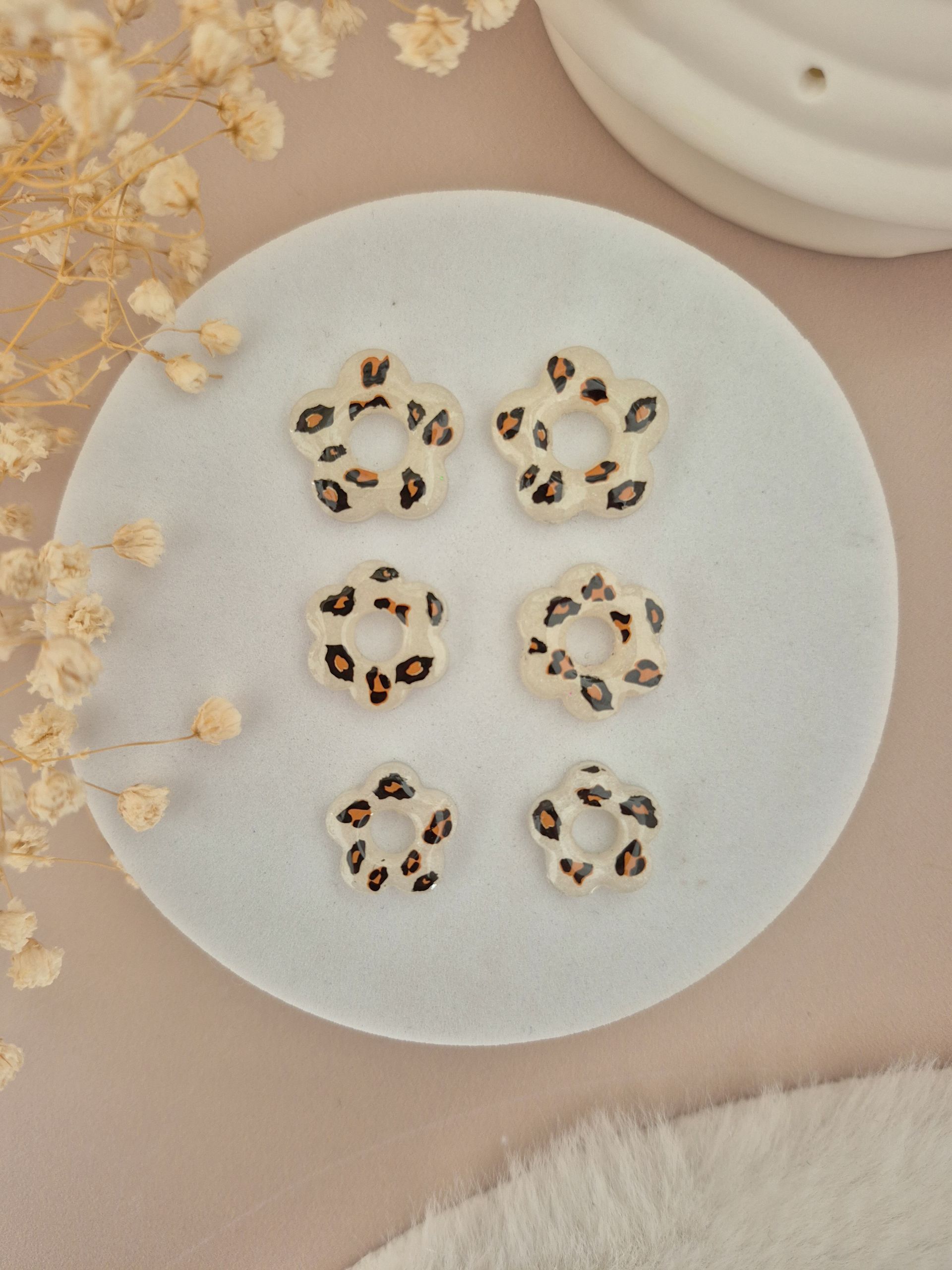 Charms Flowerette Graou milk