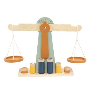 Balance en bois avec 6 poids.