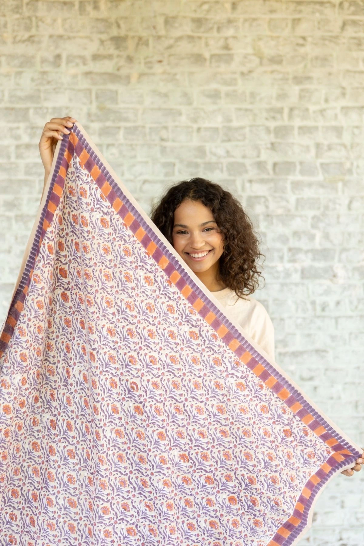 Apaches Collections – Big Foulard Latika « Cactus » Macadamia. – Image 3