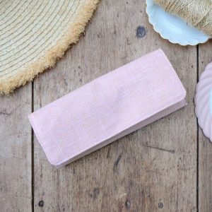 Pochette à bijoux Catherine en lin rose.