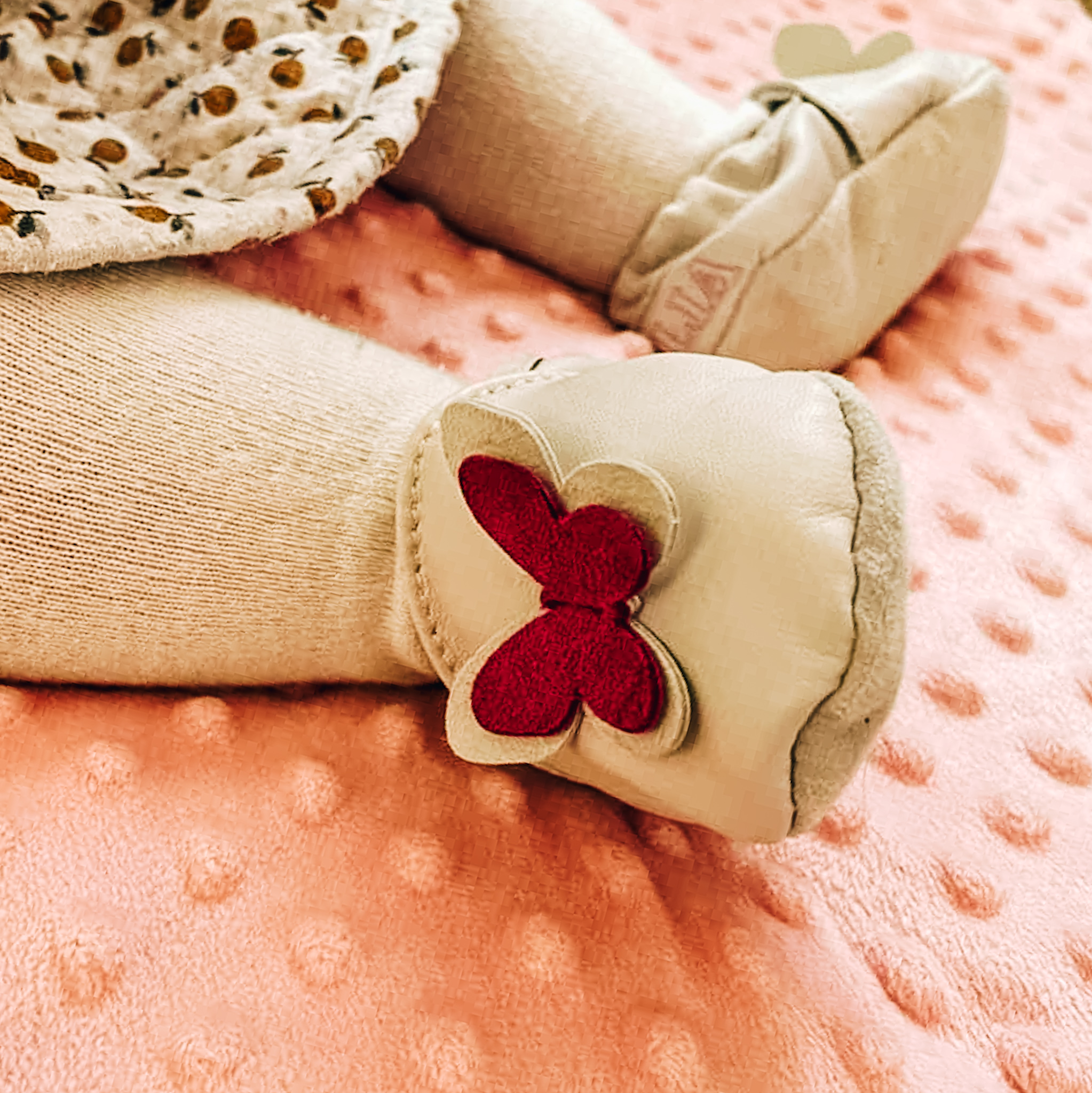 Chaussons Bébé Papillon | Cuir souple à personnaliser – Image 2