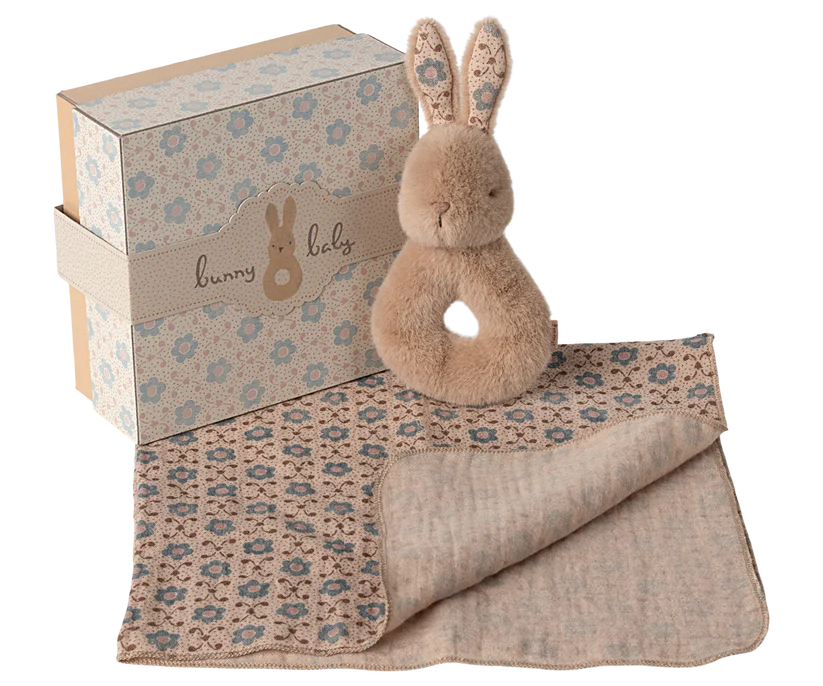 Maileg Coffret hochet lapin – Crème pêche.