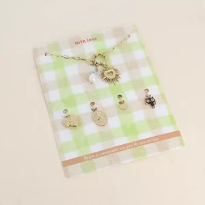 Cartelette WITH LOVE Collier et 6 pendentifs (coeur brillant et perle d&rsquo;eau douce).