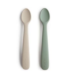 Mushie duo de cuillères en silicone cambridge blue/ sand.