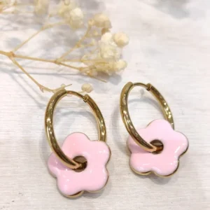 Boucles d’oreilles fleur (blush).
