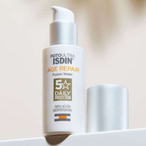 ISDIN FOTO ULTRA AGE REPAIR FUSION WATER SPF 50