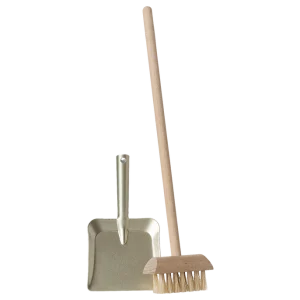 Maileg Kit balai et pelle, Miniature.