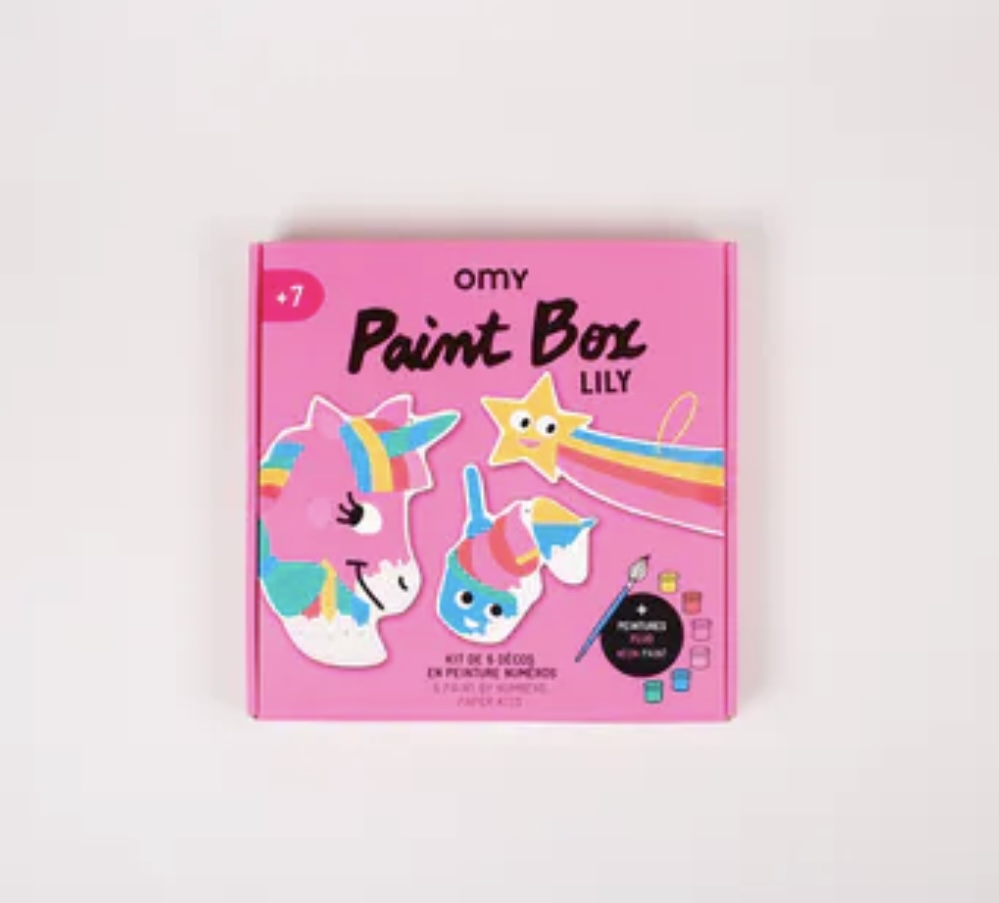 PAINT BOX – Lily.