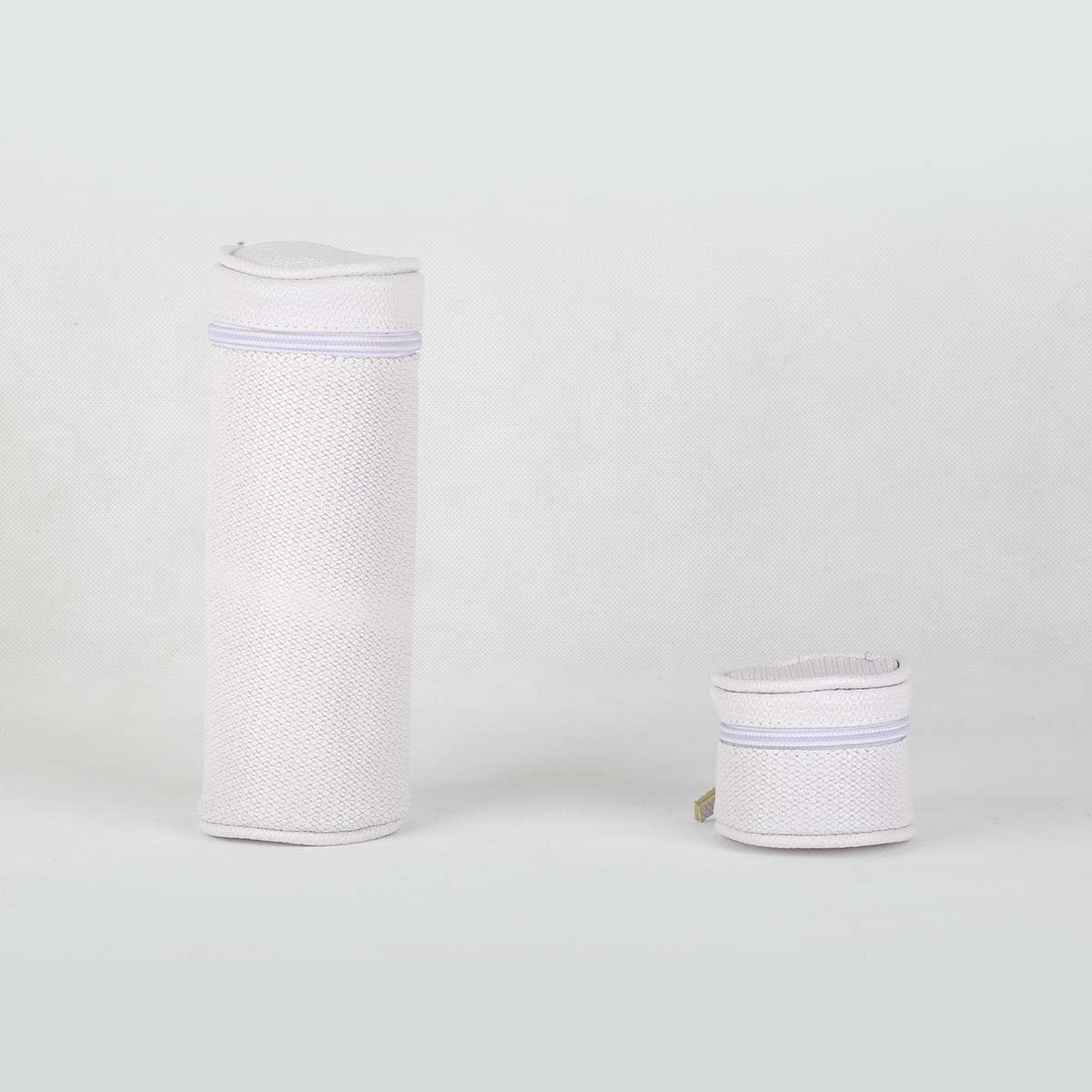 Porte sucette + porte biberon Blanc