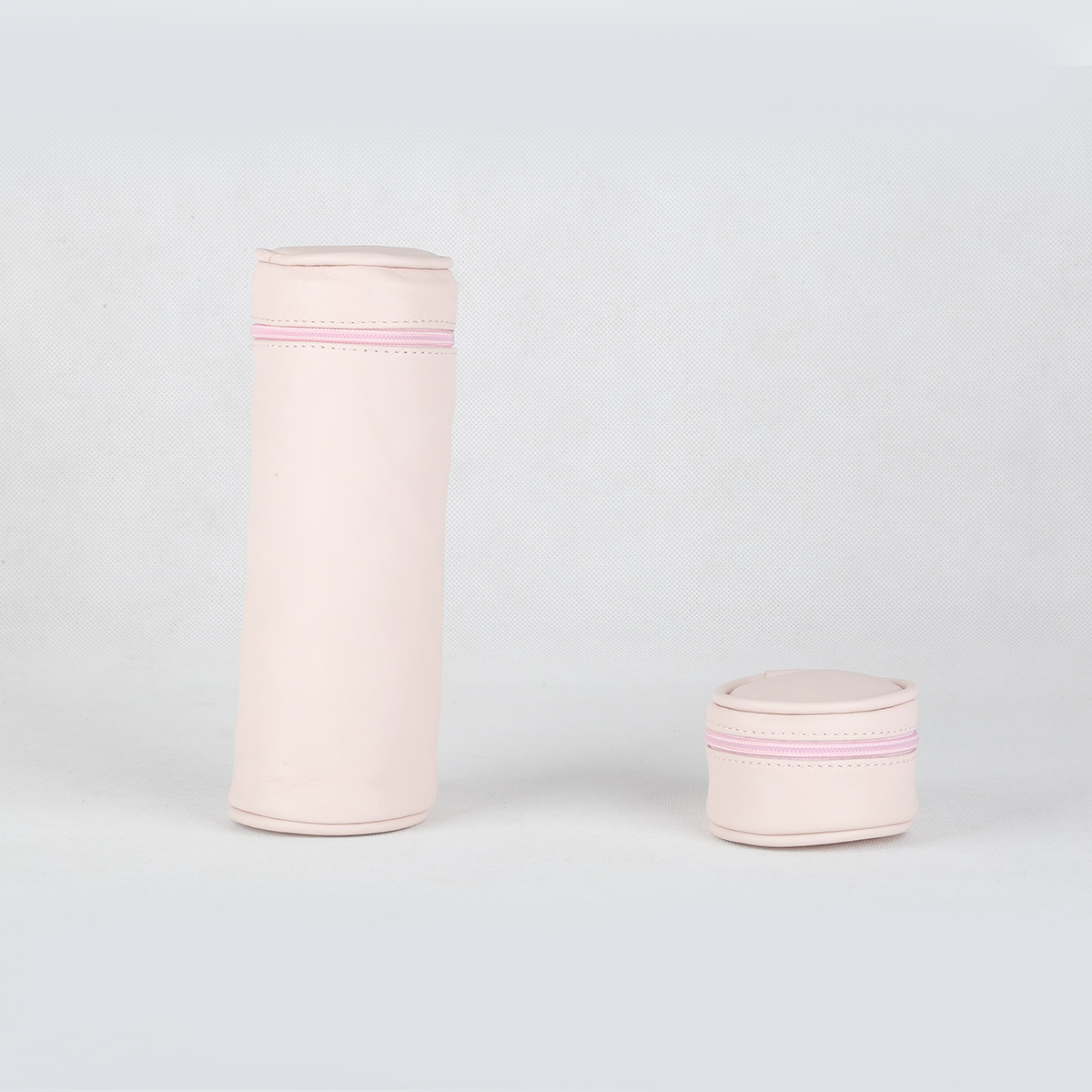 Porte sucette + porte biberon Rose