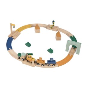Circuit de train en bois.